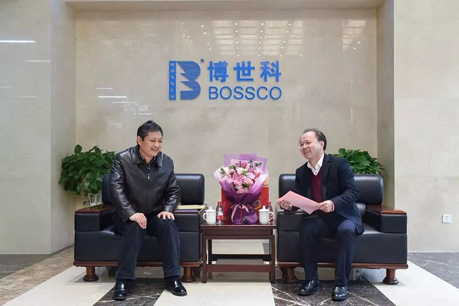 5c6b63e9abb12.jpg 4.jpg